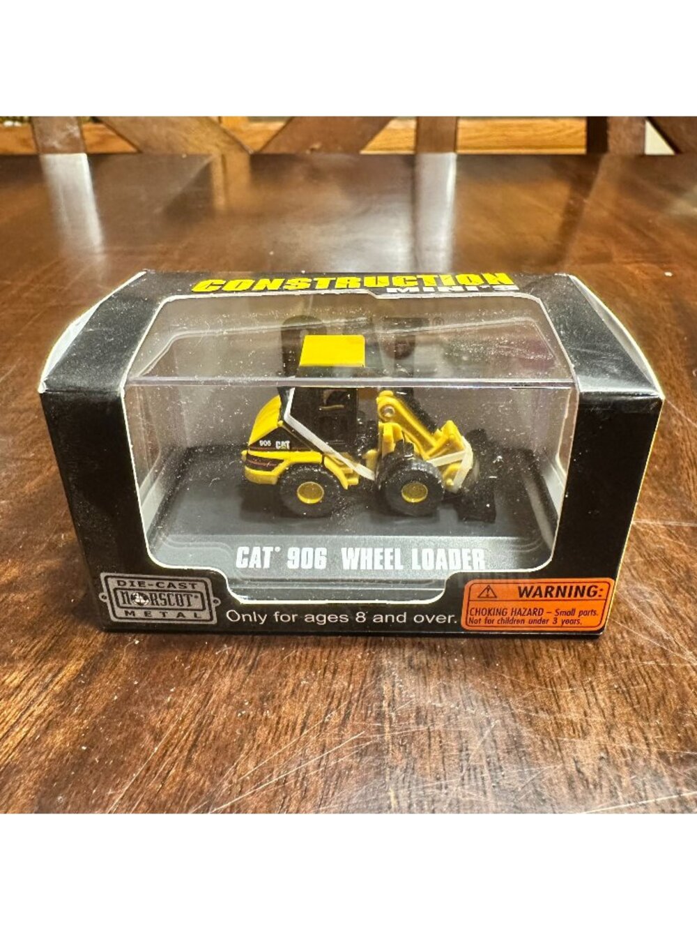Die-Cast Norscot Cat 906 Wheel Loader Construction Mini Metal Toy Model In Box